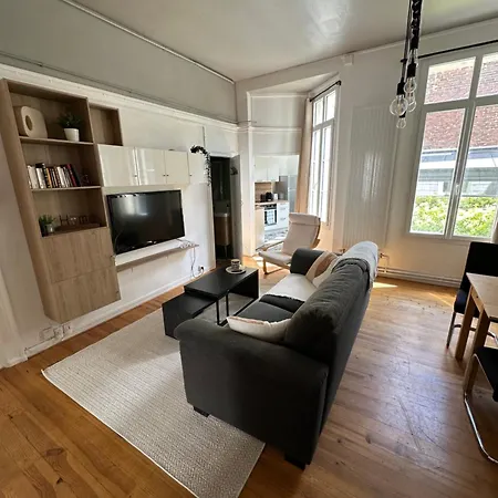 Le Grand Chambellan Apartment *
